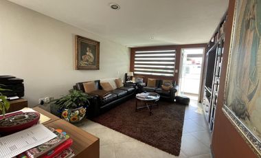 Casa con ampliaciones en Bosque de Encinos