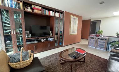 Casa con ampliaciones en Bosque de Encinos