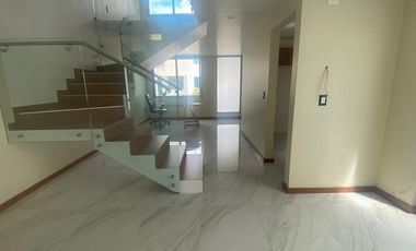 Casa en Barrio La Loma