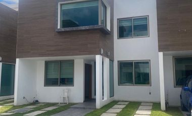 Casa en Barrio La Loma