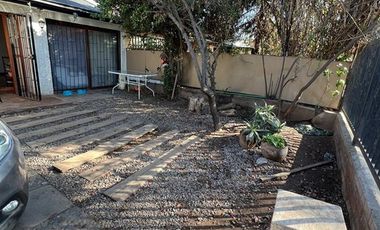 Casa en Venta en Avenida Tobalaba