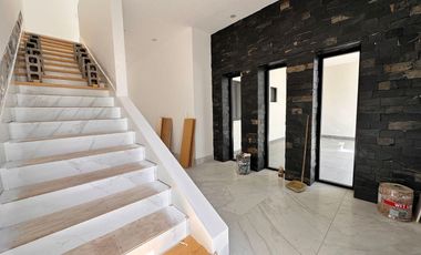 Casa en  Venta en Las Esmeraldas, Monterrey NL