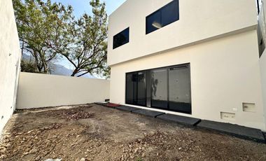 Casa en  Venta en Las Esmeraldas, Monterrey NL
