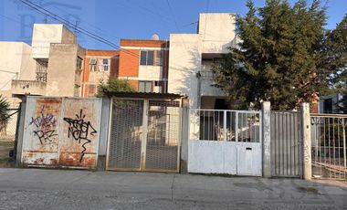 Departamento en venta en Jardines de la crespa