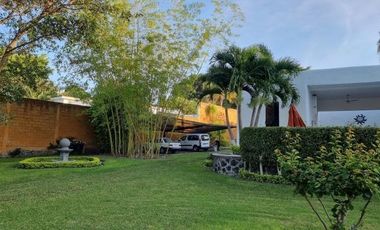 Quinta en venta en  Atlacholoaya Xochitepec Morelos