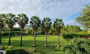 Quinta en venta en  Atlacholoaya Xochitepec Morelos