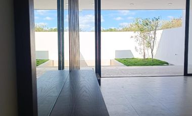 Townhouses en Venta Merida. Carretera Progreso, Privada