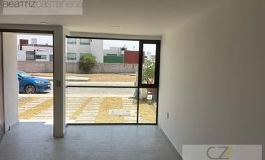 CASA NUEVA, PRIVADA ANTAL, COL. PIRACANTOS, PACHUCA, HGO.