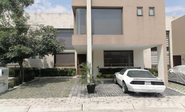 Casa en Venta en  Valle de las Fuentes, Calimaya