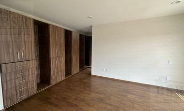 Casa en Venta en  Valle de las Fuentes, Calimaya