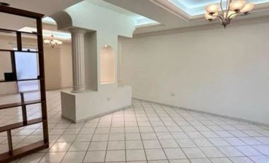 Casa - Fraccionamiento Villas de La Cantera