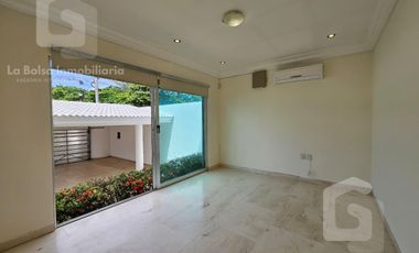 Casa en Venta en Costa de Oro
