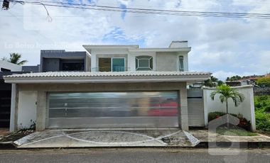 Casa en Venta en Costa de Oro