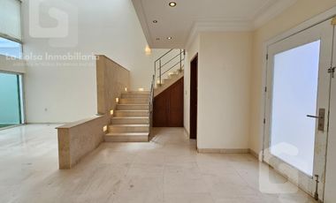 Casa en Venta en Costa de Oro