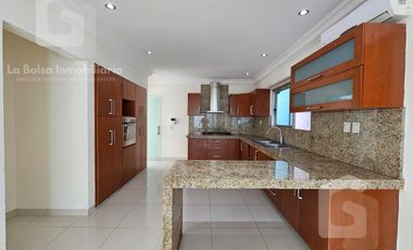 Casa en Venta en Costa de Oro