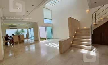 Casa en Venta en Costa de Oro