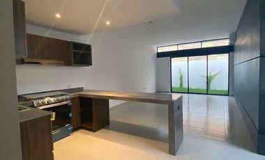 CASA EN VENTA DE UNA PLANTA, FRACCIONAMIENTO LOMAS DEL DORADO, BOCA DEL RIO, VERACRUZ