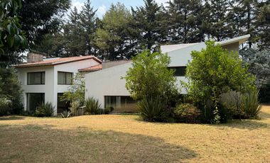 Casa en  Venta o Renta en el exclusivo fraccionamiento Ex Hacienda San Martin