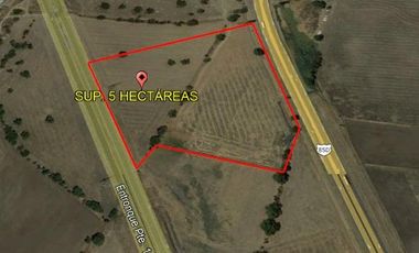 Edificio - Restaurante, en Valle de Aragón, Ecatepec. Sup. 140 m2