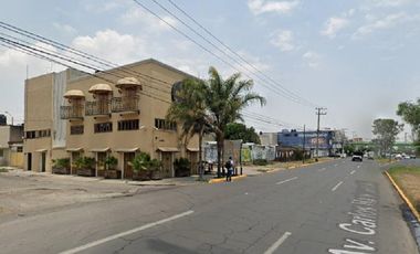 Edificio - Restaurante, en Valle de Aragón, Ecatepec. Sup. 140 m2