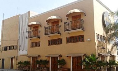 Edificio - Restaurante, en Valle de Aragón, Ecatepec. Sup. 140 m2