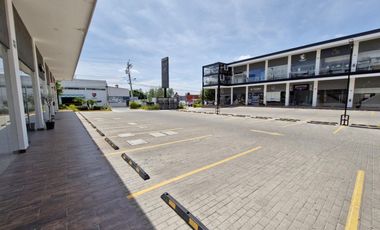 VENTA | RENTA Local Comercial u Oficina de 42 obra gris con 21 m2 terraza