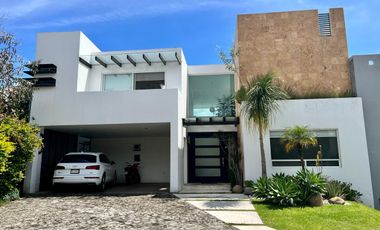 Casa en Fraccionamiento Real de Tetela