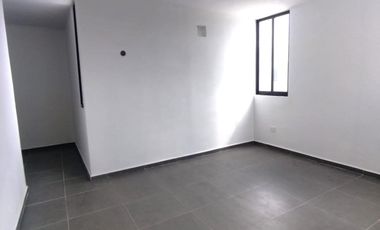Casa en Venta en Privada con Piscina en Conkal