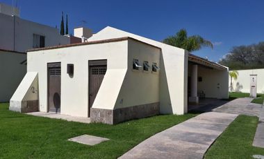 CASA EN VENTA EN VILLA SUR, AGS.