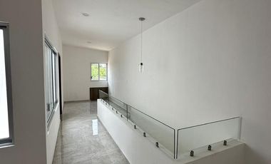 Casa en Fraccionamiento Burgos Bugambilias