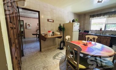 Vendo Casa de 1Piso con 1,700 mts Terreno al Norte de Saltillo