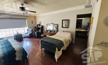 Vendo Casa de 1Piso con 1,700 mts Terreno al Norte de Saltillo