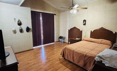 Vendo Casa de 1Piso con 1,700 mts Terreno al Norte de Saltillo