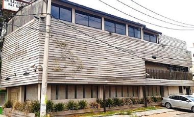 Edificio - Restaurante en Valle de Aragón, Ecatepec, Edo. Méx. Sup. 140 m2