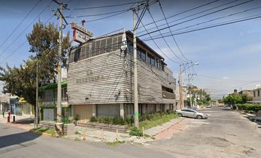 Edificio - Restaurante en Valle de Aragón, Ecatepec, Edo. Méx. Sup. 140 m2
