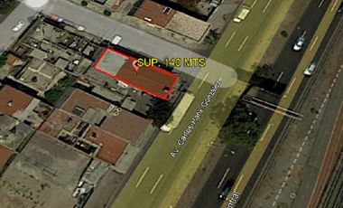 Edificio - Restaurante en Valle de Aragón, Ecatepec, Edo. Méx. Sup. 140 m2