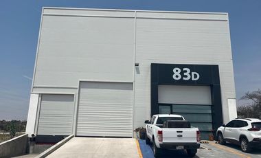 Magnífica bodega en Santiago de Querétaro. Sup. 465 m2