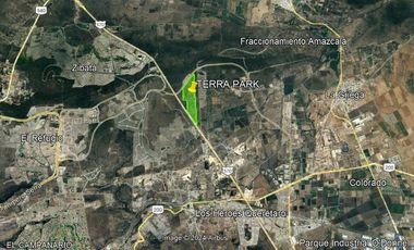 Magnífica bodega en Santiago de Querétaro. Sup. 465 m2