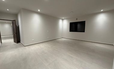 Casa en Fraccionamiento Bosques de las Misiones