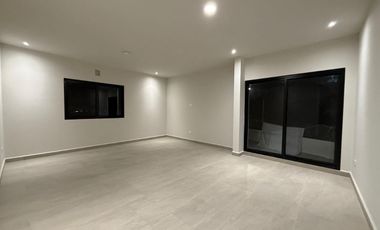 Casa en Fraccionamiento Bosques de las Misiones