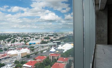 Oficina en   veta en el lujoso corporativo C&C Country club