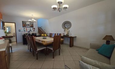 Casa - Lomas de Jiutepec