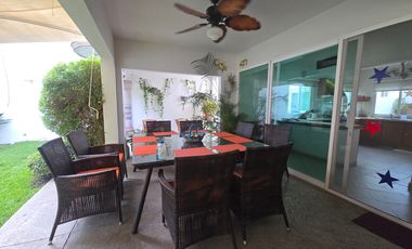 Casa - Lomas de Jiutepec