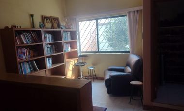 CASA EN DESNIVELES DE 3 PISOS, HACIENDA OJO DE AGUA SUP. 525 MTS