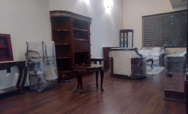 CASA EN DESNIVELES DE 3 PISOS, HACIENDA OJO DE AGUA SUP. 525 MTS