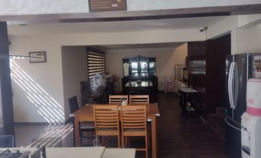 CASA EN DESNIVELES DE 3 PISOS, HACIENDA OJO DE AGUA SUP. 525 MTS