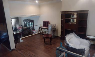 CASA EN DESNIVELES DE 3 PISOS, HACIENDA OJO DE AGUA SUP. 525 MTS