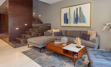 Residencia 5 Recámaras en Punta Cala – El Tigre Golf Club | Amueblada, Alberca Privada, Paneles Solares y Vista al Campo de Golf