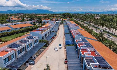 Residencia 5 Recámaras en Punta Cala – El Tigre Golf Club | Amueblada, Alberca Privada, Paneles Solares y Vista al Campo de Golf