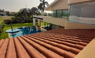 EL DORADO, Casa en VENTA con ALBERCA, acceso a río, 4 recámaras, sala de TV, vigilancia